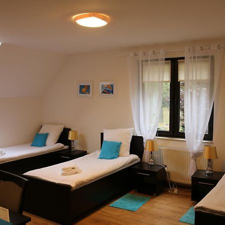 Krepiec Hotel Lachowka מראה חיצוני תמונה
