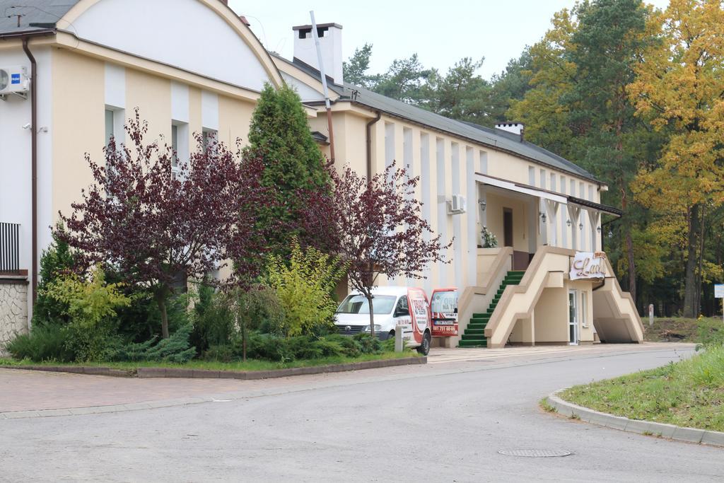 Krepiec Hotel Lachowka מראה חיצוני תמונה