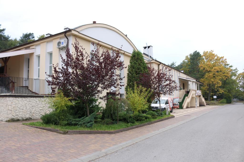 Krepiec Hotel Lachowka מראה חיצוני תמונה