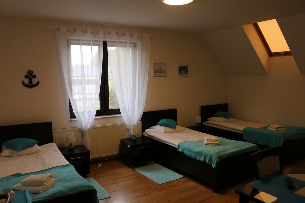 Krepiec Hotel Lachowka מראה חיצוני תמונה